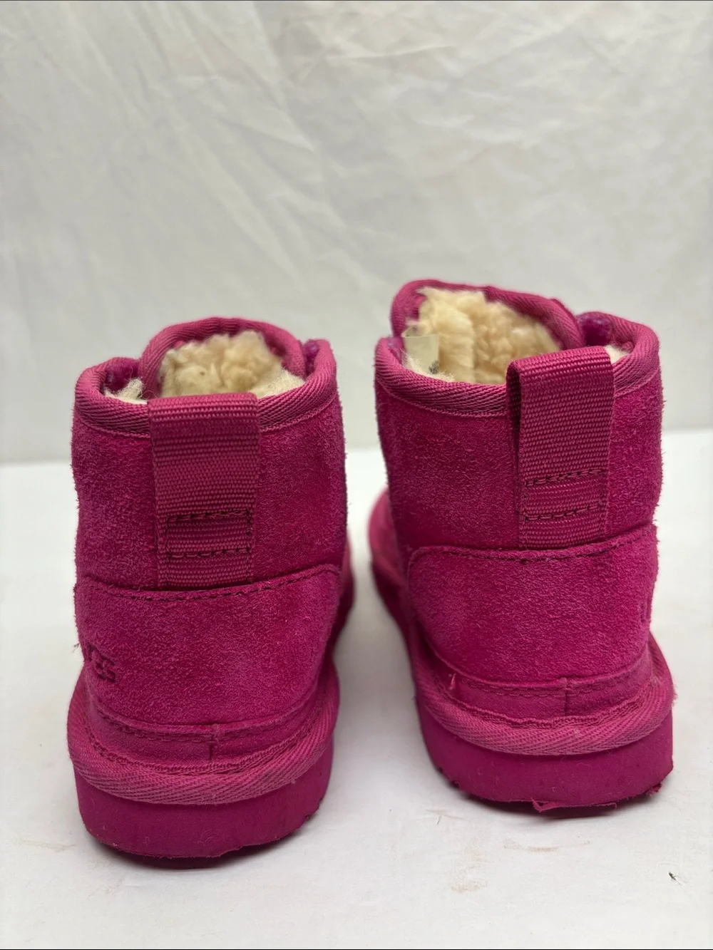 UGG Kids Classic Mini Suede Boots in Pink, SZ 10 toddler girl, box 72